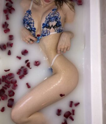 Марьяна Мосс