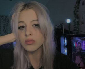 Фенечка Фрикленд